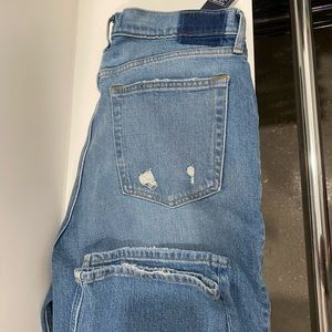 Abercrombie 90’s straight leg, ultra high-rise denim jeans